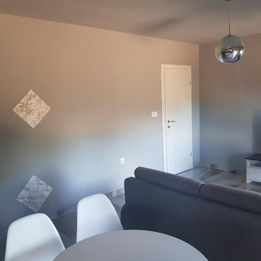 פובילה Apartment Luki מראה חיצוני תמונה