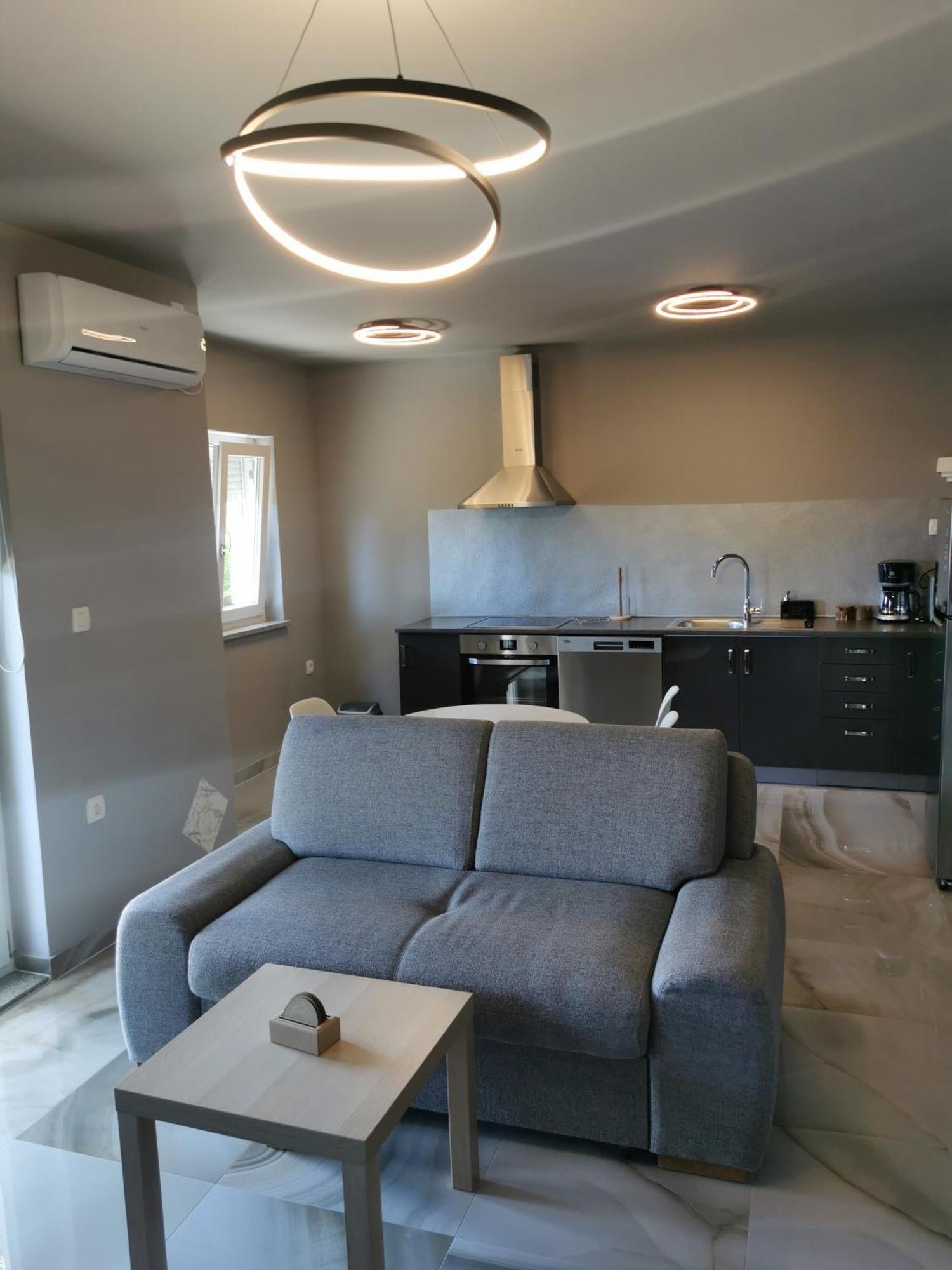 פובילה Apartment Luki מראה חיצוני תמונה
